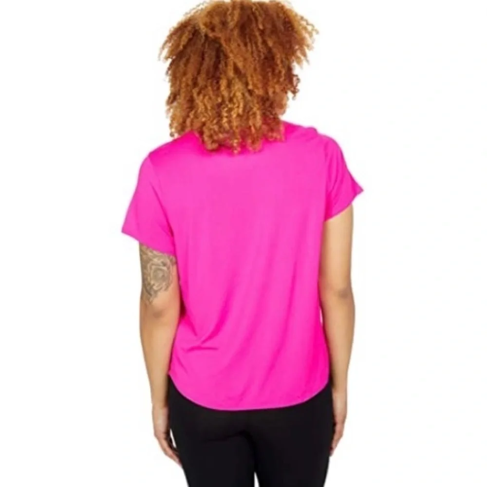 Champion NWT Sport Lightweight Vivid Fuchsia Tee